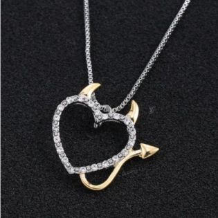 Collier Style Coeur Démoniaque